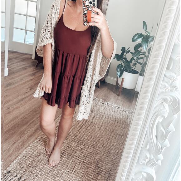 Brandy Melville twirling heart jada burgundy flowy mini dress - Picture 1 of 8
